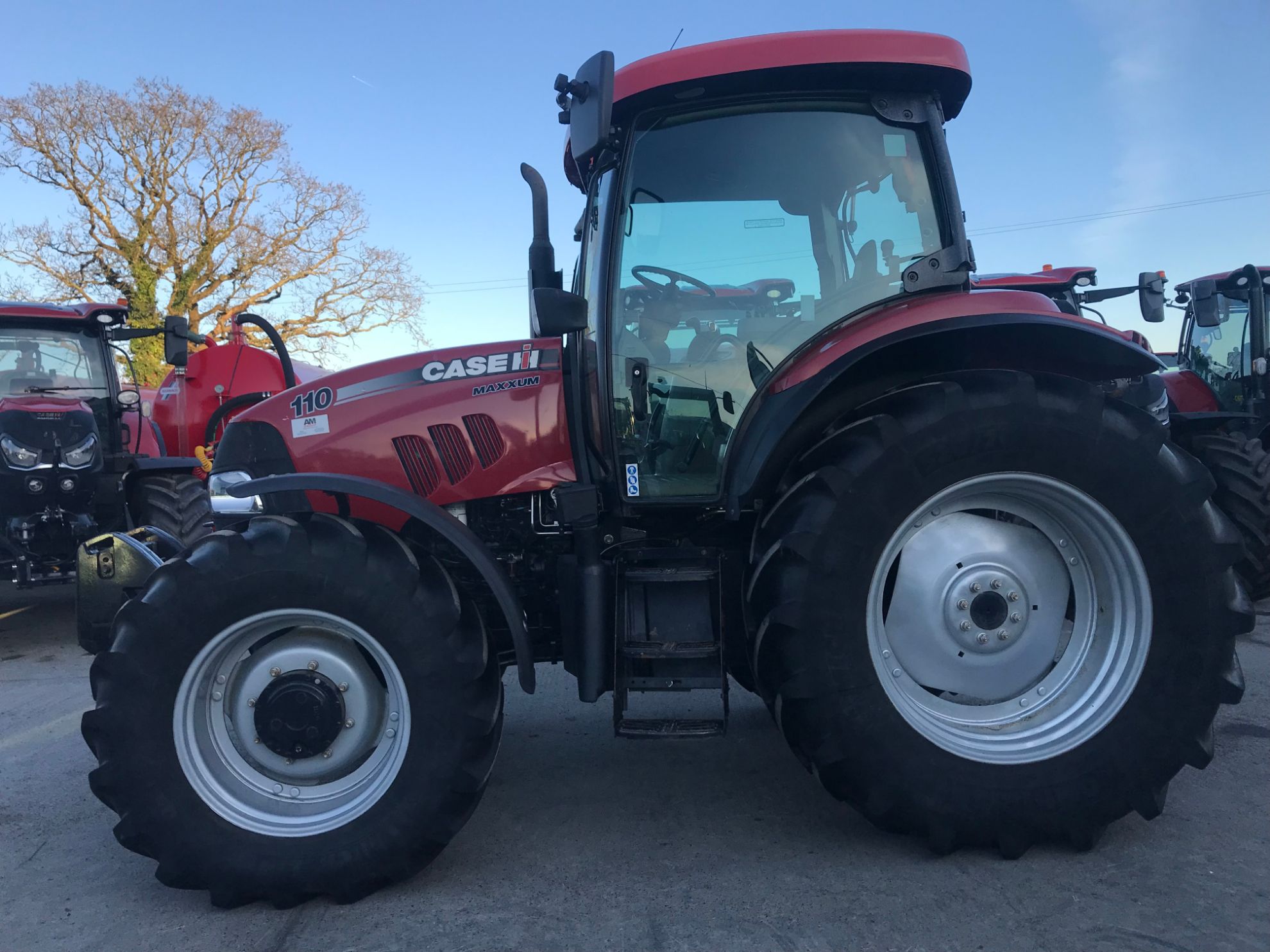 Case IH Maxxum 110: New & Used Tractors Wales & UK | Excavators & Tankers